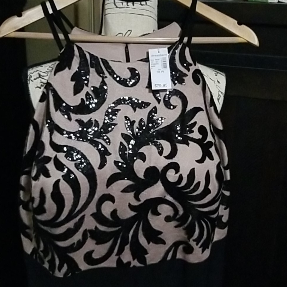 Dressy jumpsuit with lace and sequins bodice - Picture 2 of 9